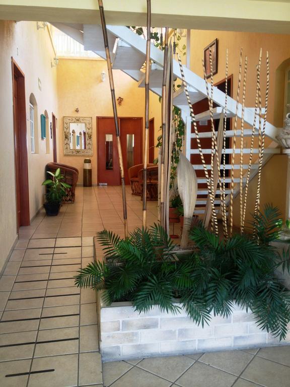 مبيت وإفطار غوادالاجارا Residencia Los Angeles المظهر الخارجي الصورة